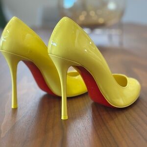 Christian Louboutin Dolly Pump heels size 38